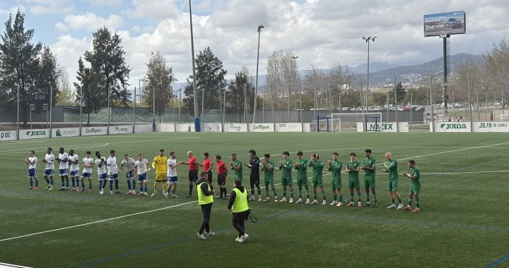 Crónica UE Cornellà 1-2 CFJ Mollerussa «Un gol en el descuento deja a la UE Cornellà sin putuar»