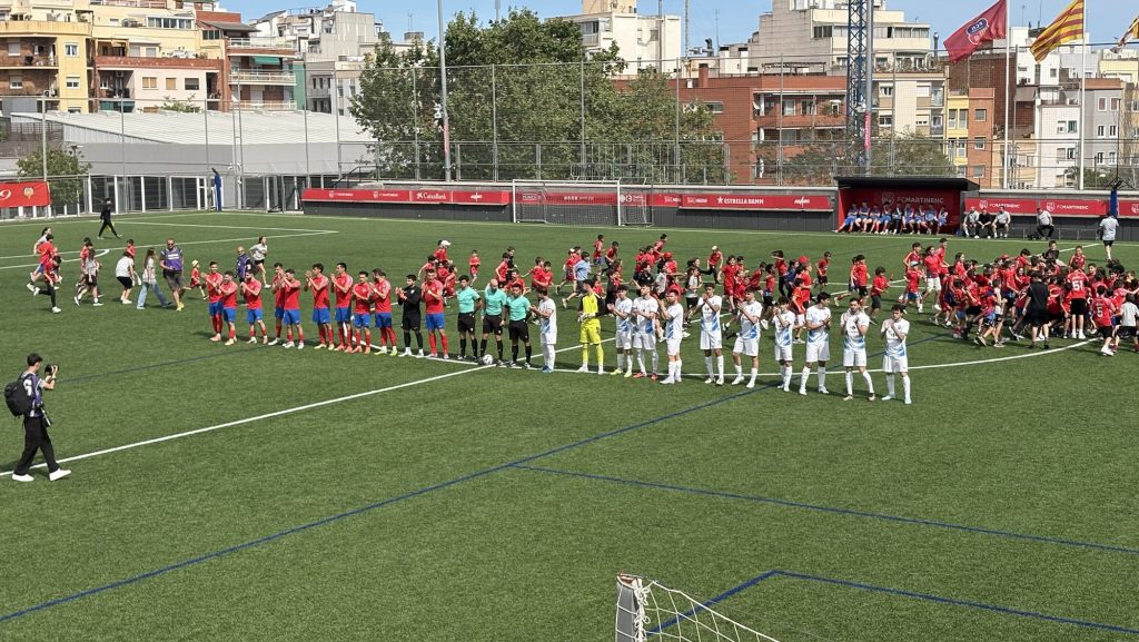 «El Martinenc se lleva el partido y aspira a todo» FC Martinenc 2-1 AE Prat – Crónica J26 Lliga Elit