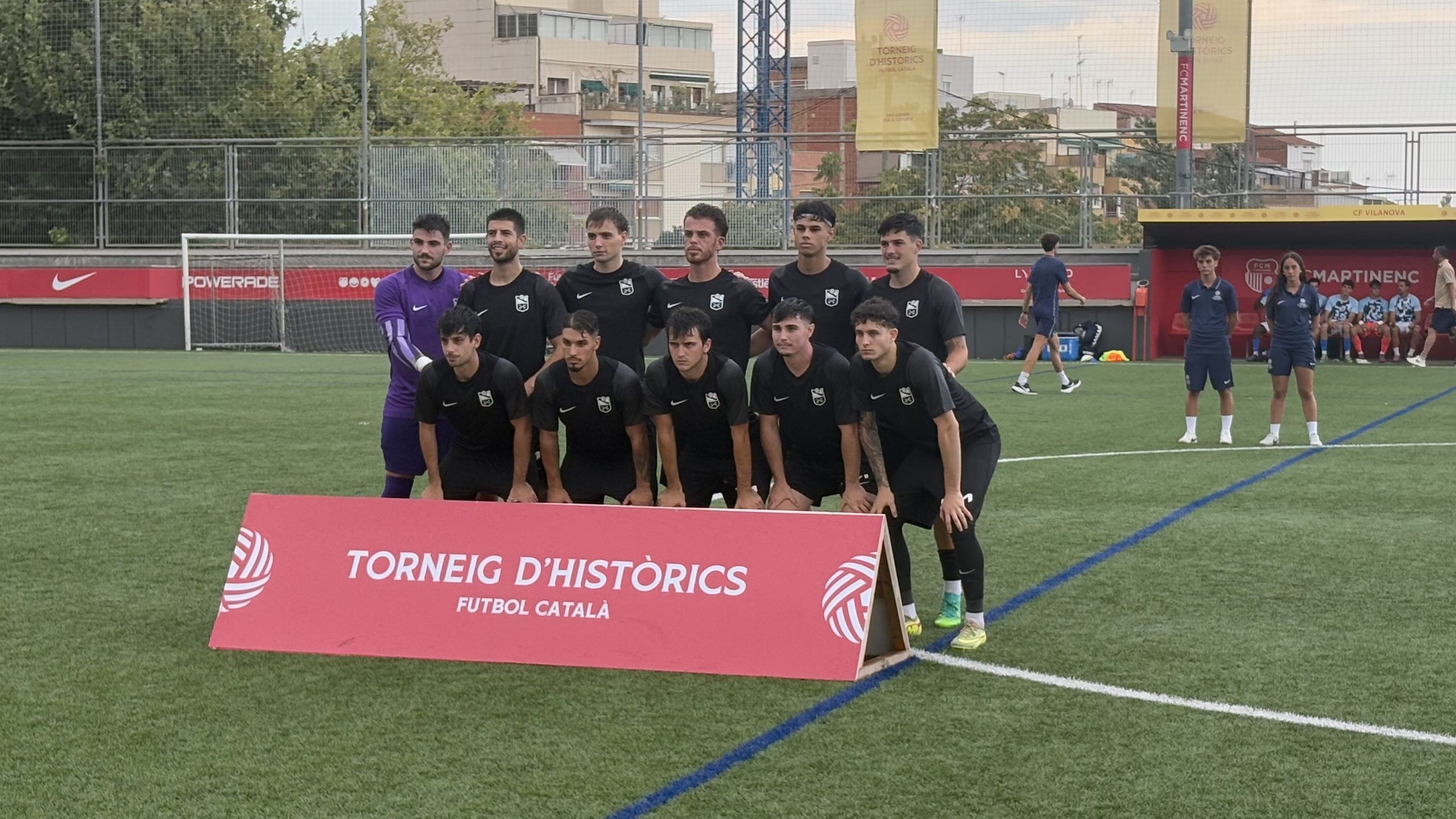 Crónica AE Prat – Torneig Històrics 26 – «Pese a la lluvia, buenas sensaciones en el estreno de Cristian Gómez”